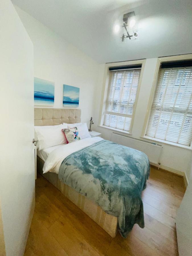 Amazing 2 Bedroom Apartment Londres Exterior foto